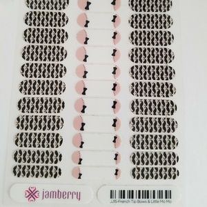 Jamberry lil girl wraps